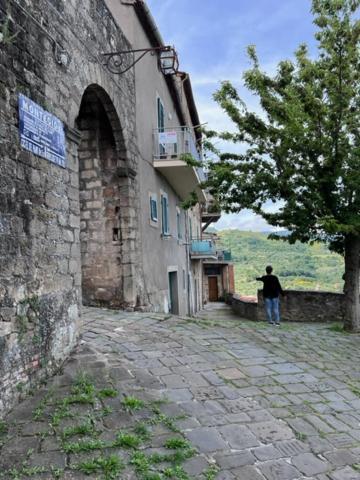 Casa Angolo Cantina Nel Castello Montegiovi Экстерьер фото